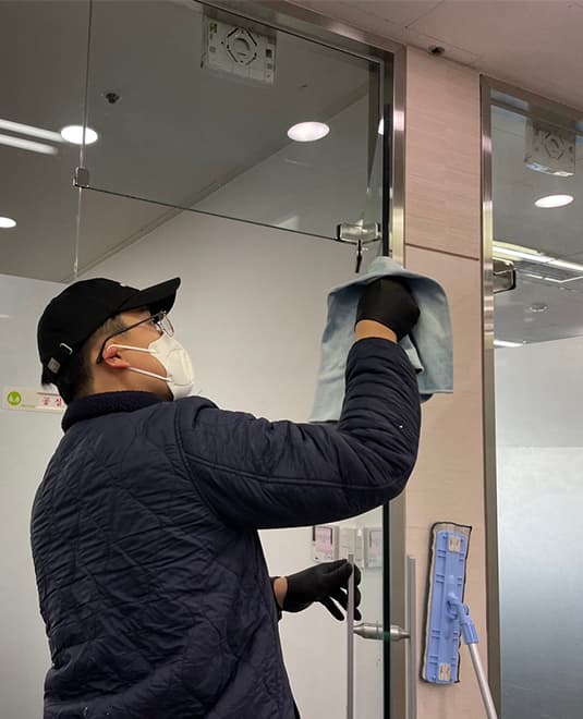 판교 사무실 유리창청소